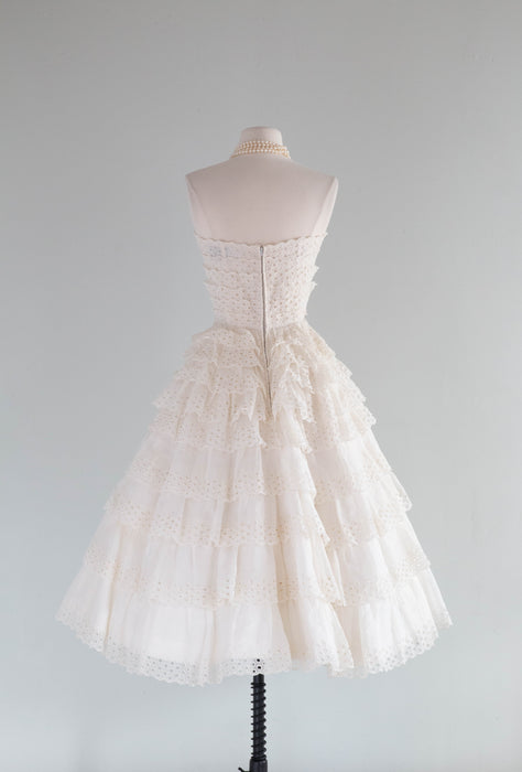 1950s Eyelet Lace Wedding Gown – petrune