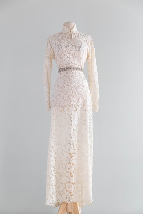 Elegant 1930's Ivory Lace Wedding Gown With Long Sleeves & Short Train / ML
