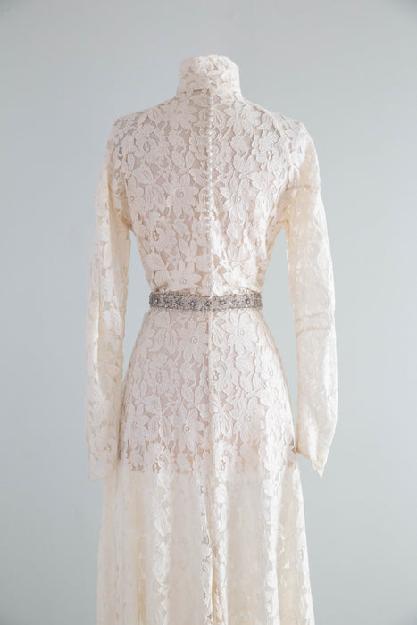 Elegant 1930's Ivory Lace Wedding Gown With Long Sleeves & Short Train / ML