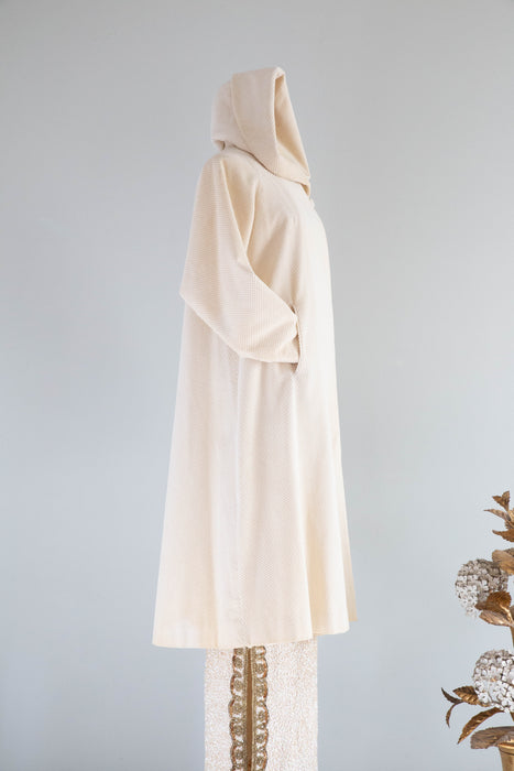 Glamorous 1950's Ivory Velvet Hooded Evening Coat / M