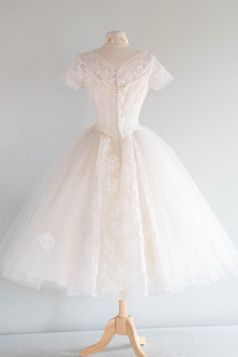 Classic 1950's Tea Length Wedding Dress in Ivory Chantilly Lace & Tulle / Small
