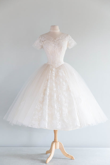 Classic 1950's Tea Length Wedding Dress in Ivory Chantilly Lace & Tulle / Small