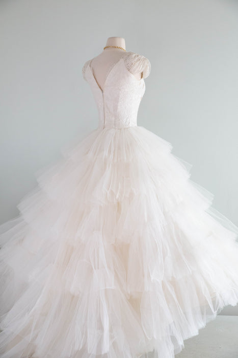 Beautiful 1950's Ballet Length Wedding Gown In Tulle & Lace / XS