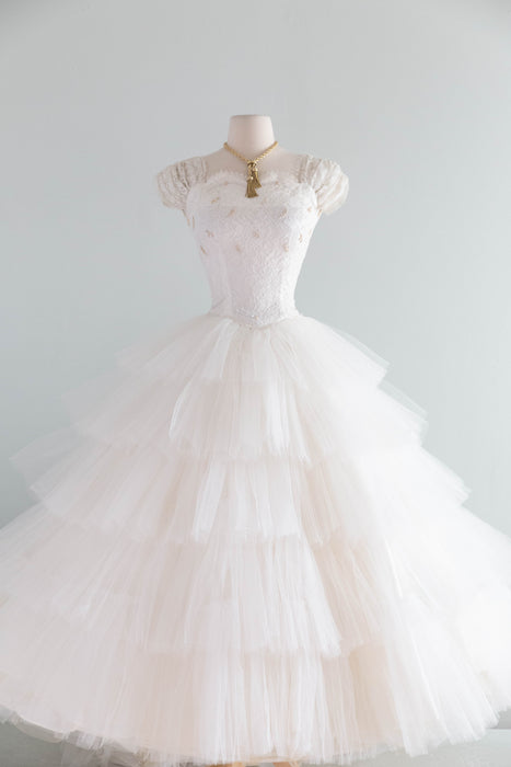 Beautiful 1950's Ballet Length Wedding Gown In Tulle & Lace / XS