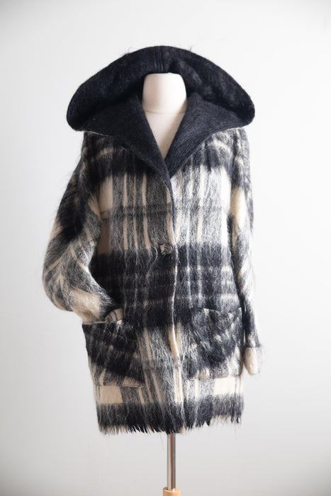 Fantastic 1970's Scottish Mohair Hooded Jacket / M