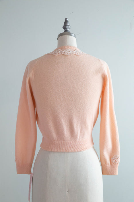 Pretty Baby Soft 1950's Lambswool Cardigan With Lace Applique / XS