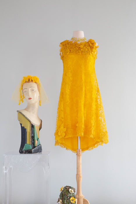 Fabulous 1960s Patullo-Jo Copeland Daffodil Lace Cocktail Dress / SM