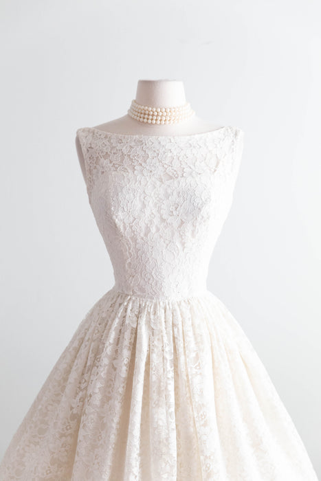 Darling Early 1960's Ivory Lace Cupcake Wedding Dress / XS