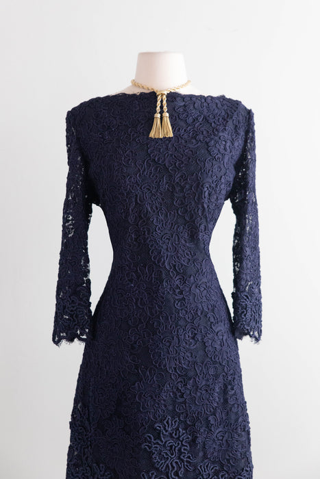 Elegant Vintage Oscar de La Renta Navy Blue Guipure Lace Cocktail Dress  / L