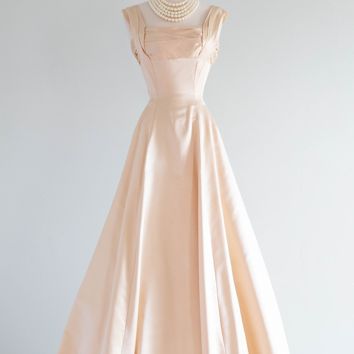P*P様 【新品未使用】CTHY　HIGH-END VINTAGE SILK S Iconic 1950's Ceil Chapman Ivory Silk Satin Wedding Gown / Small