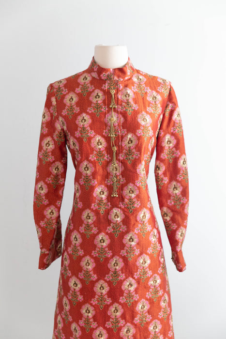 Incredible 1960's Indian Silk Shift Dress With Metallic Gold Embroidered Thread / M