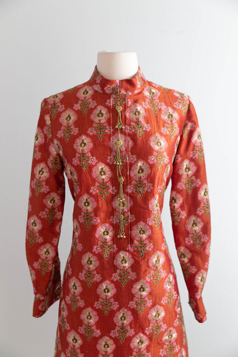 Incredible 1960's Indian Silk Shift Dress With Metallic Gold Embroidered Thread / M