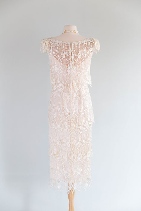 Elegant 1920's Inspired Ivory Tiered Teardrop Lace Wedding Dress / M