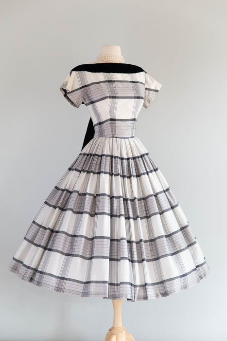 Iconic 1950's Suzy Perette "New Look" Era Plaid Party Dress With Velvet Trim / M