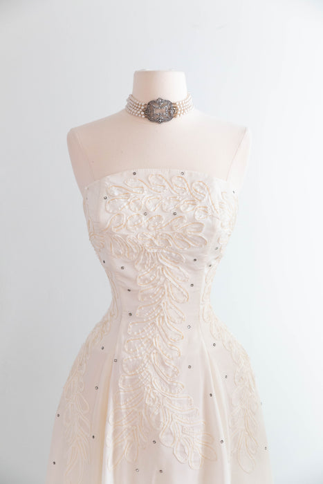 Stunning 1950's Snow White Taffeta Wedding Gown With Soutache / M