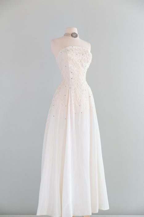 Stunning 1950's Snow White Taffeta Wedding Gown With Soutache / M