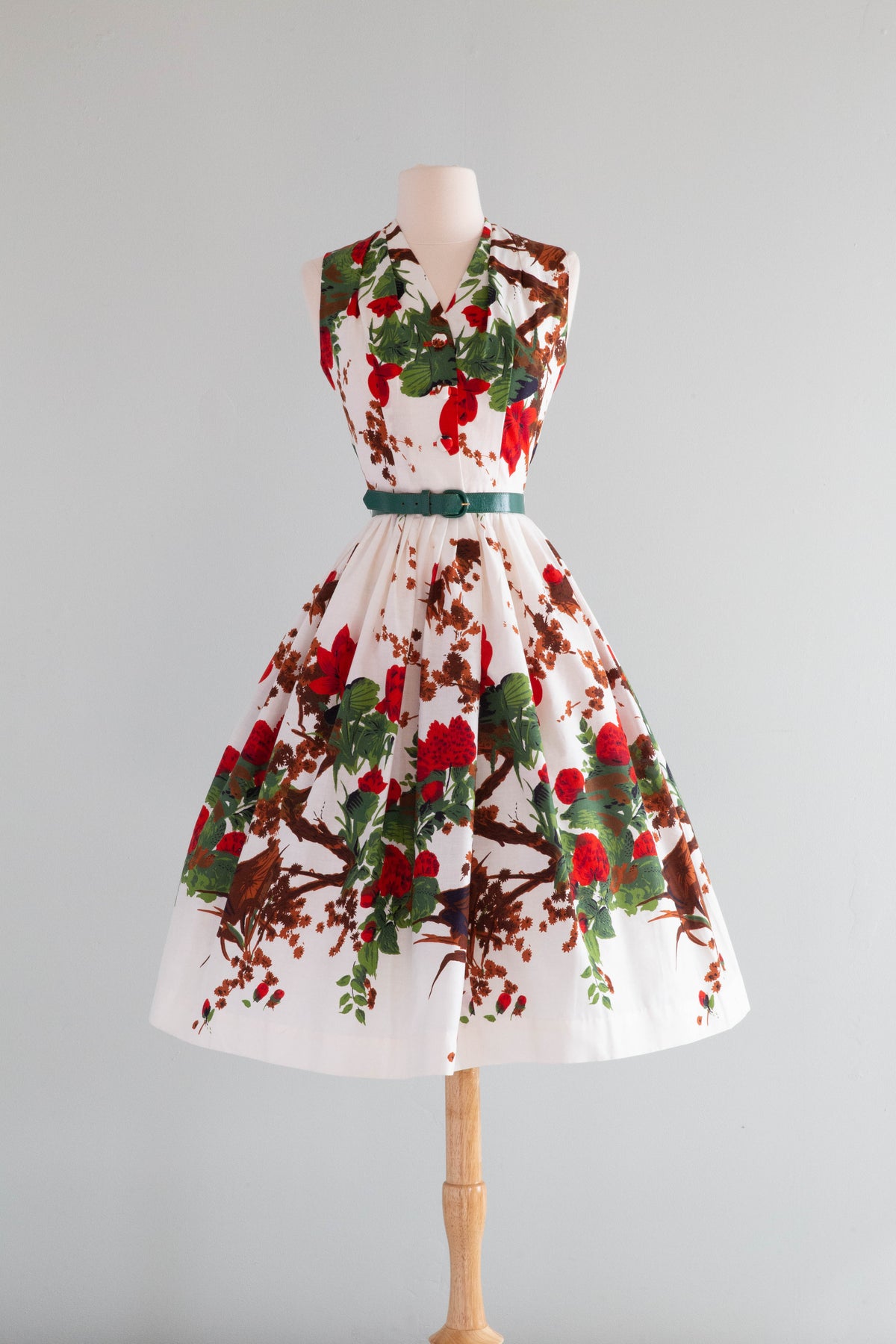 Iconic 1950's Marc-el Fashions of Miami Red Floral Cotton Dress / Smal – Xtabay Vintage Iconic 1950's Marc-el Fashions of Miami Red Floral Cotton Dress / Smal – Xtabay Vintage