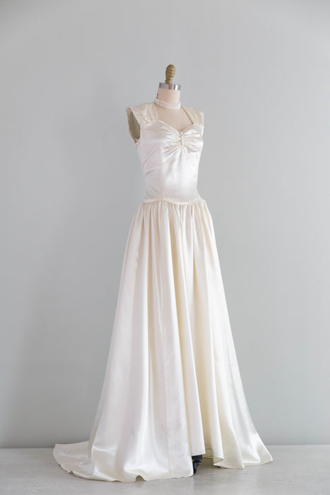 Luminous 1940's Slipper Satin Ivory Wedding Gown With Chapel Train / XS