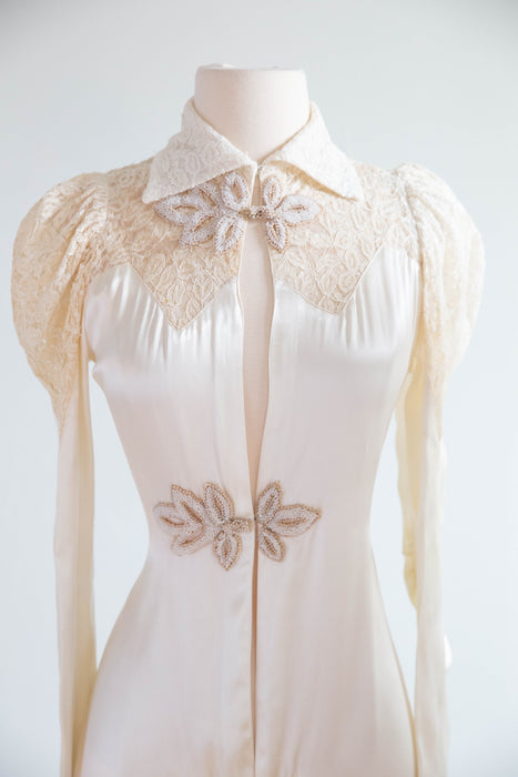Gleaming 1930's Ivory Satin Crepe Wedding Coat With Lace Sleeves & Train / Extra Small