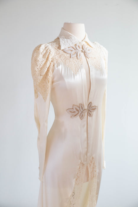 Gleaming 1930's Ivory Satin Crepe Wedding Coat With Lace Sleeves & Train / Extra Small