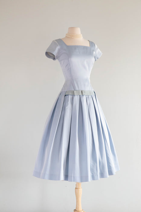 blue grace kelly dress Grace Kelly's iconic blue dress in To Catch a Thief