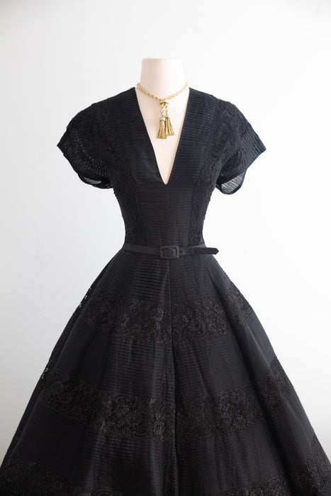 Gorgeous 1950's New Look Knife Pleated Silk & Lace Evening Dress From Saks Fifth Ave / M