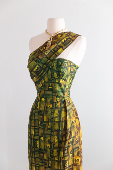 Showstopping 1960's Kamehameha Sarong Hawaiian Dress With Built In Bra / XS