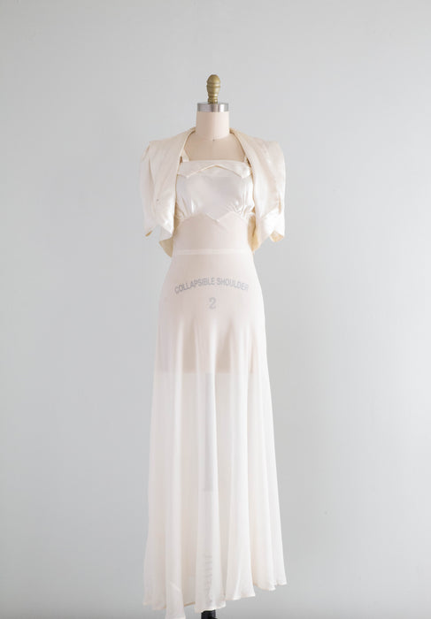 Old Hollywood Glamour 1930's Ivory Chiffon Bias Cut Evening Gown & Jac Xtabay Vintage Old Hollywood Glamour 1930's Ivory Chiffon Bias Cut Evening Gown & Jac Xtabay Vintage