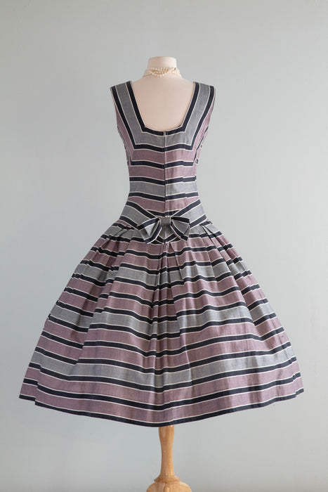 Splendid 1950's Cotton Striped Party Dress With Bow / SM