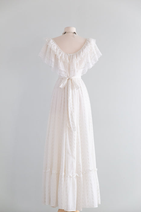 Romantic Vintage 1970's Gunne Sax Cotton Voile Wedding Dress / M