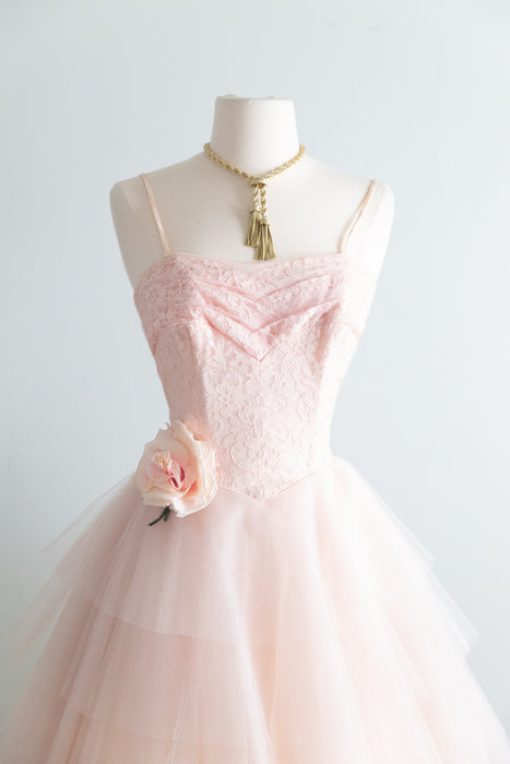Stunning 1950's Peony Pink Lace & Tulle Formal Gown / XS