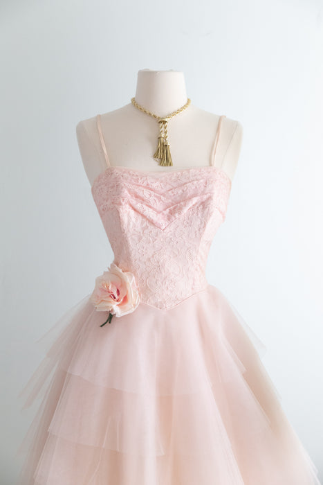 Stunning 1950's Peony Pink Lace & Tulle Formal Gown / XS