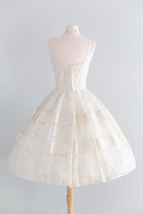 Classic Late 1950's Ivory Lace Cupcake Wedding Dress / S