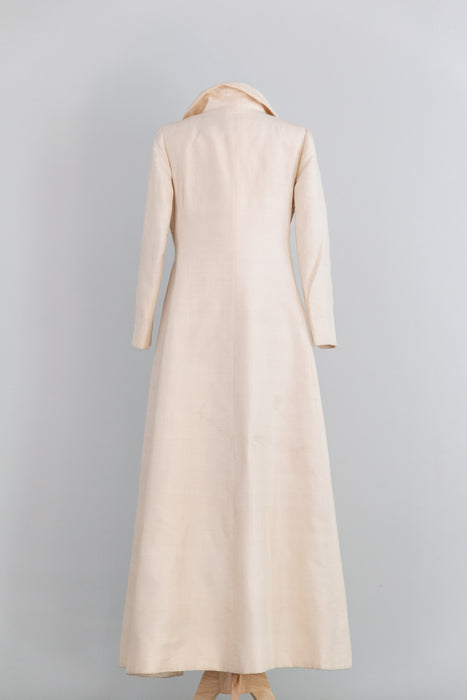 Elegant 1960's Ivory Pearl Shantung Silk Couture Evening Coat / SM
