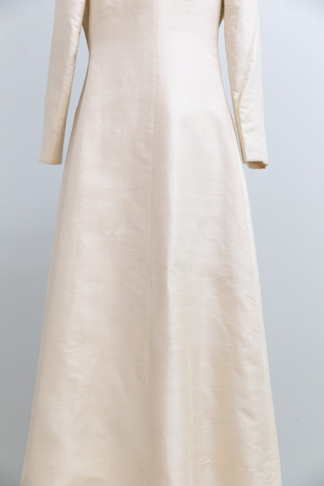 Elegant 1960's Ivory Pearl Shantung Silk Couture Evening Coat / SM