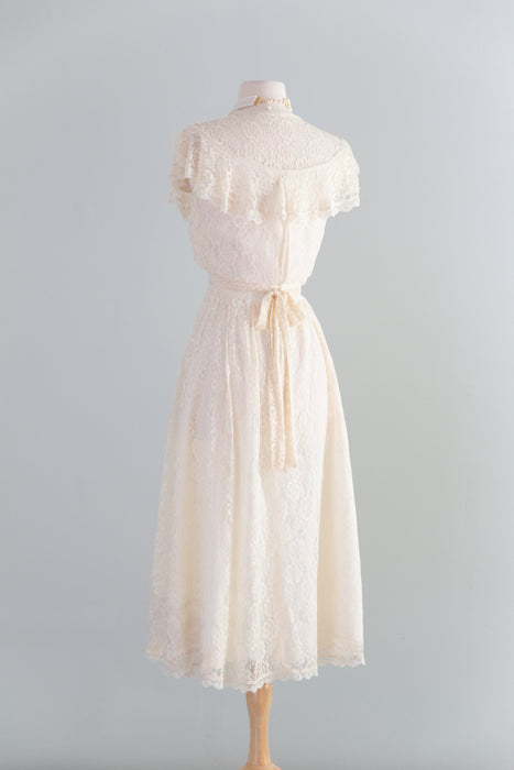 Romantic 1970's Gunne Sax Ivory Lace Bridal Dress / XS