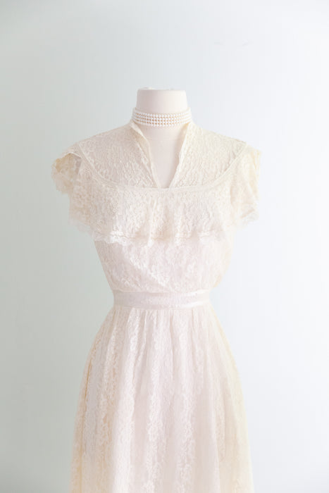 Romantic 1970's Gunne Sax Ivory Lace Bridal Dress / XS
