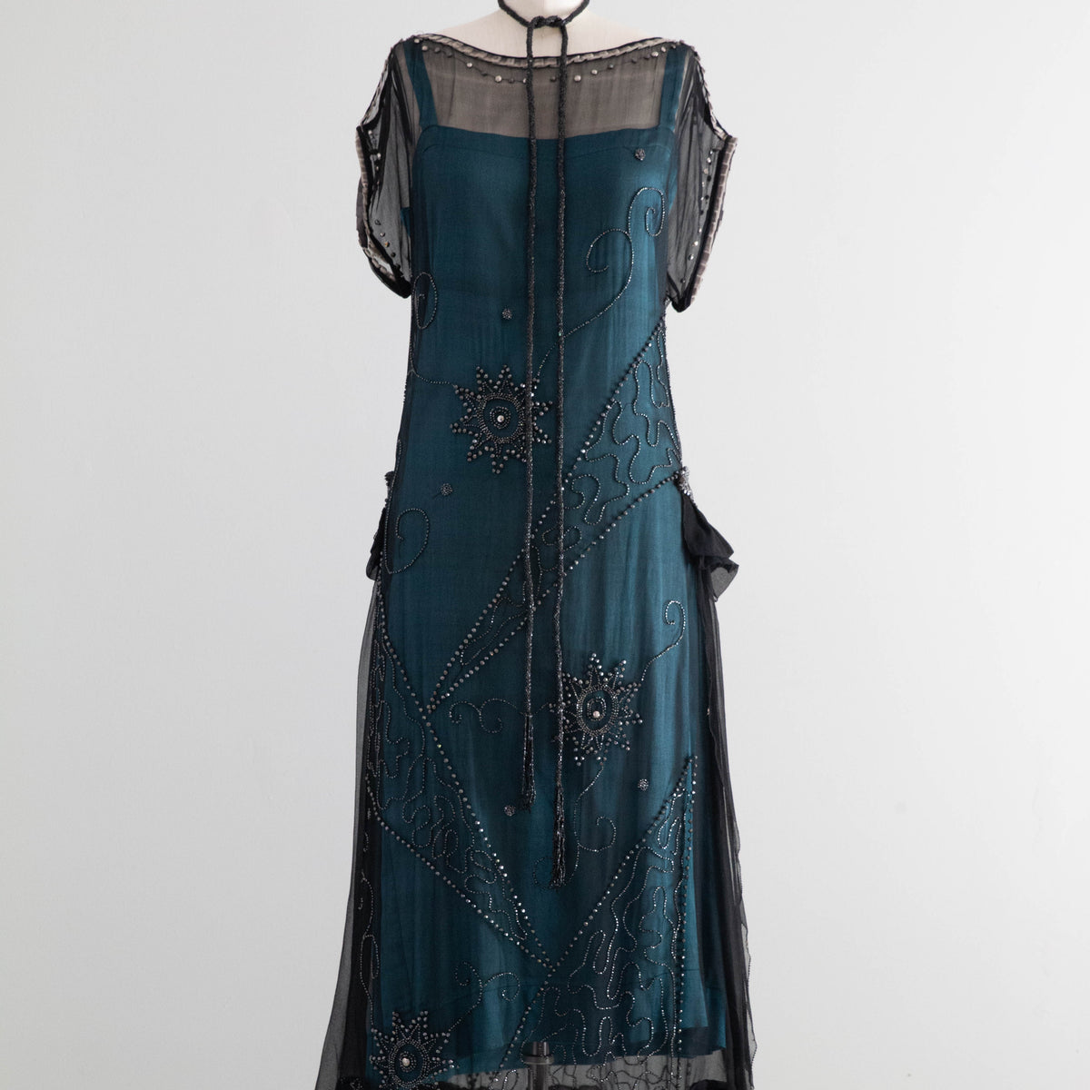 trumpet flare dress 1920's Midnight in Paris Beaded Silk Flapper Dress With Stars / M – Xtabay  Vintage