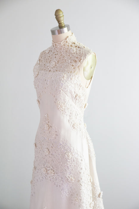 Breathtaking 1960's Wedding Gown In Pina Silk From The Philipines / XS