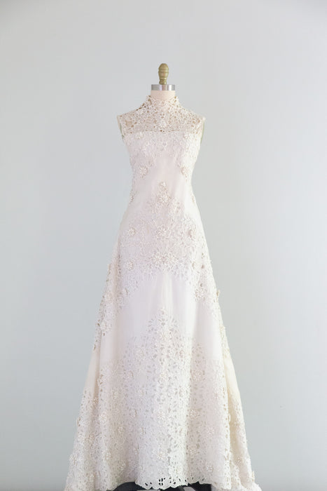 Breathtaking 1960's Wedding Gown In Pina Silk From The Philipines / XS