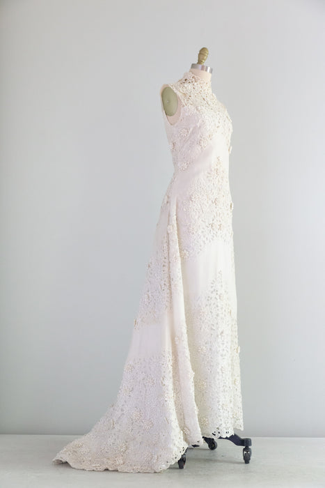 Breathtaking 1960's Wedding Gown In Pina Silk From The Philipines / XS