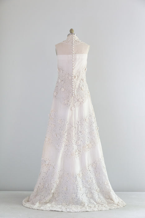 Breathtaking 1960's Wedding Gown In Pina Silk From The Philipines / XS
