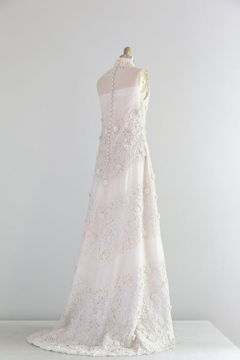 Breathtaking 1960's Wedding Gown In Pina Silk From The Philipines / XS