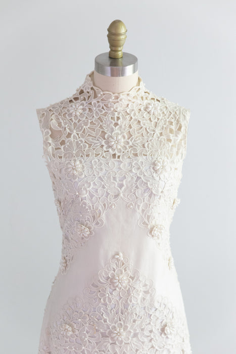 Breathtaking 1960's Wedding Gown In Pina Silk From The Philipines / XS