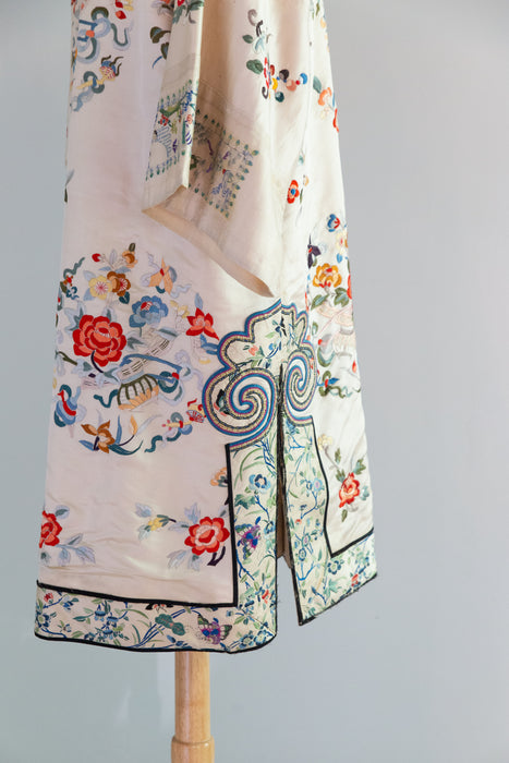 Exquisite Antique Hand Embroidered Silk Chinese Robe Circa 1900-1930 / M