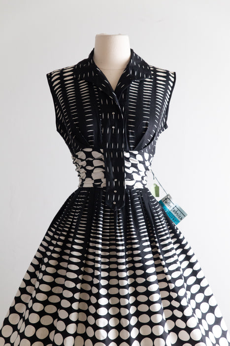 Showstopping 1950's Black & White Cotton OP ART Day Dress With Tags / M