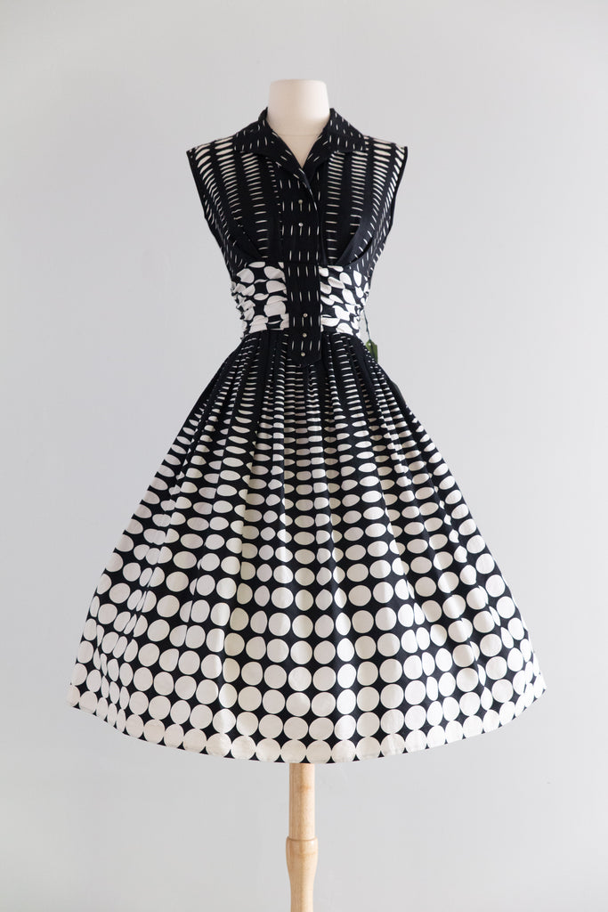 Showstopping 1950's Black & White Cotton OP ART Day Dress With Tags / –  Xtabay Vintage
