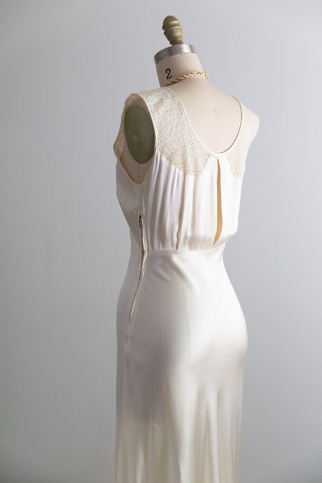 Stunning 1930's Ivory Satin Bias Cut Bridal Slip Dress / Small