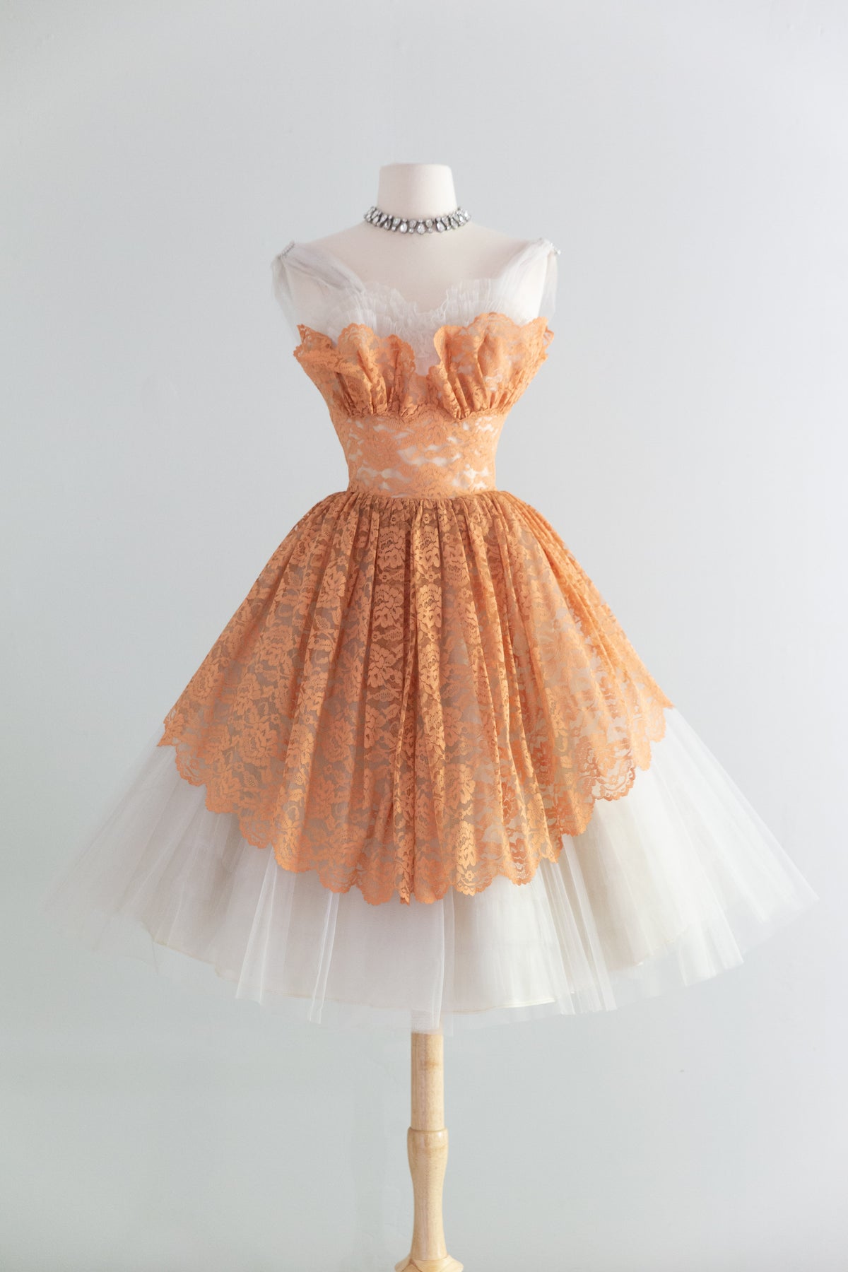 Beautiful 1950's Apricot Lace & Tulle Ballerina Party Dress / XS – Xtabay  Vintage