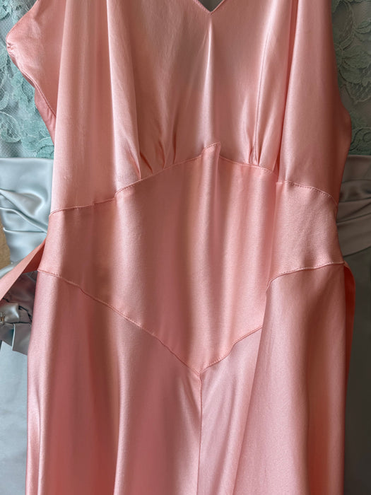 Luminous 1930's Inspired Silk Charmeuse Slip Dress In Ballet Pink / ML